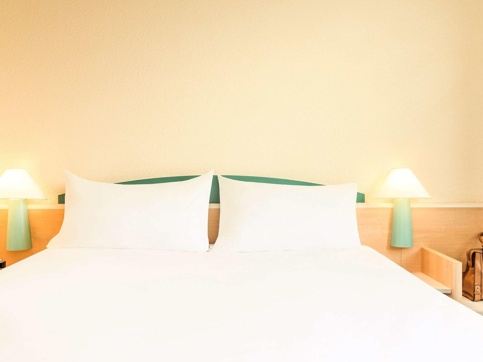 Ibis Paris Porte De Bercy Charenton-le-Pont Ngoại thất bức ảnh