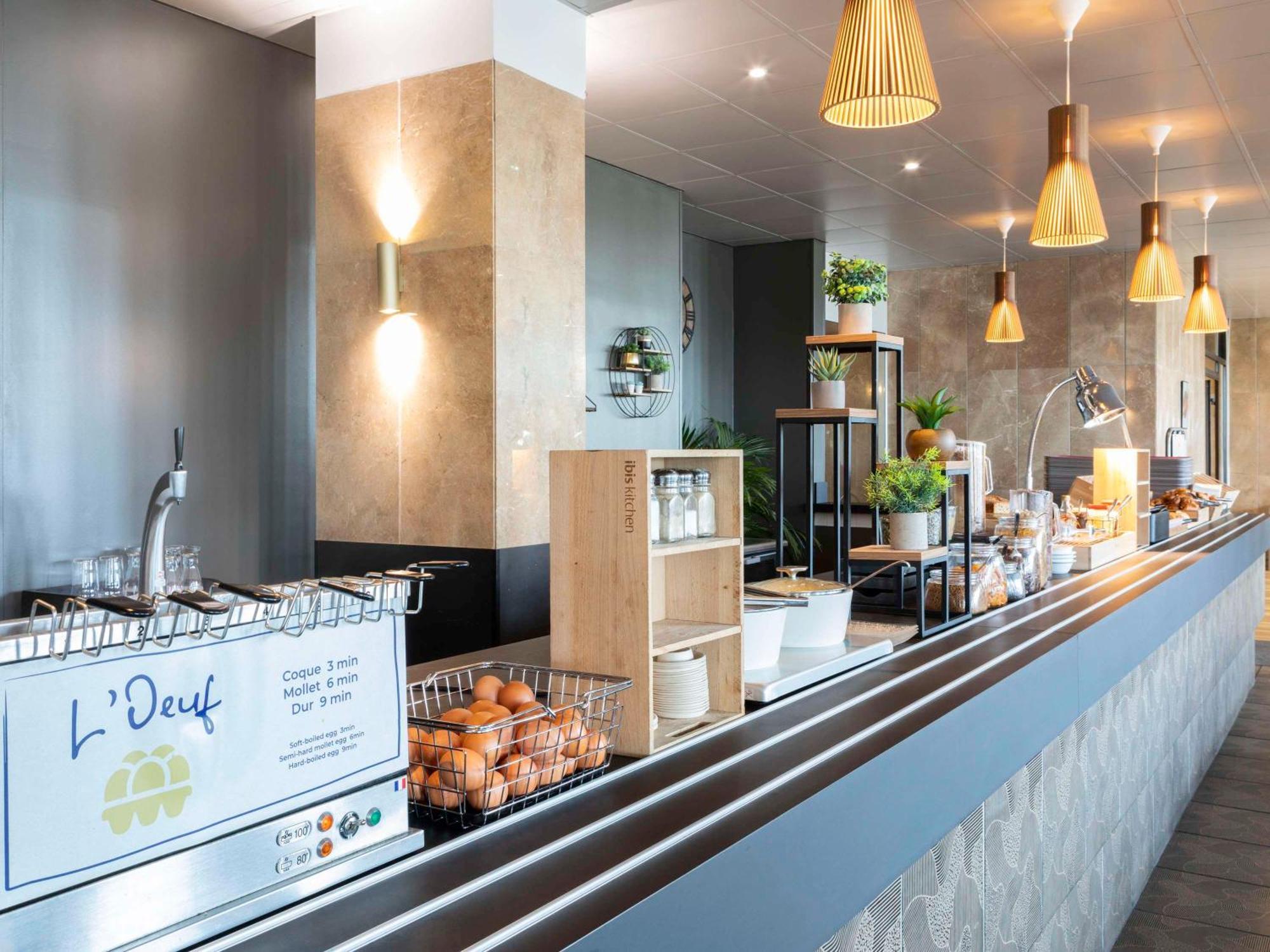 Ibis Paris Porte De Bercy Charenton-le-Pont Ngoại thất bức ảnh